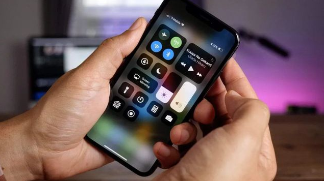 新疆苹果手机维修分享iPhone 12信号差怎么办 